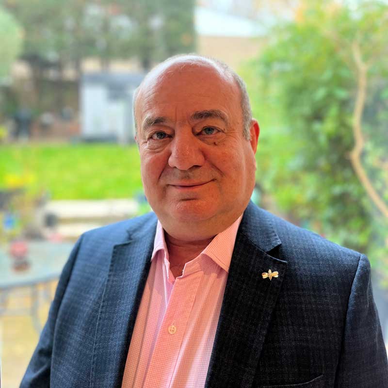 Ozay Ali